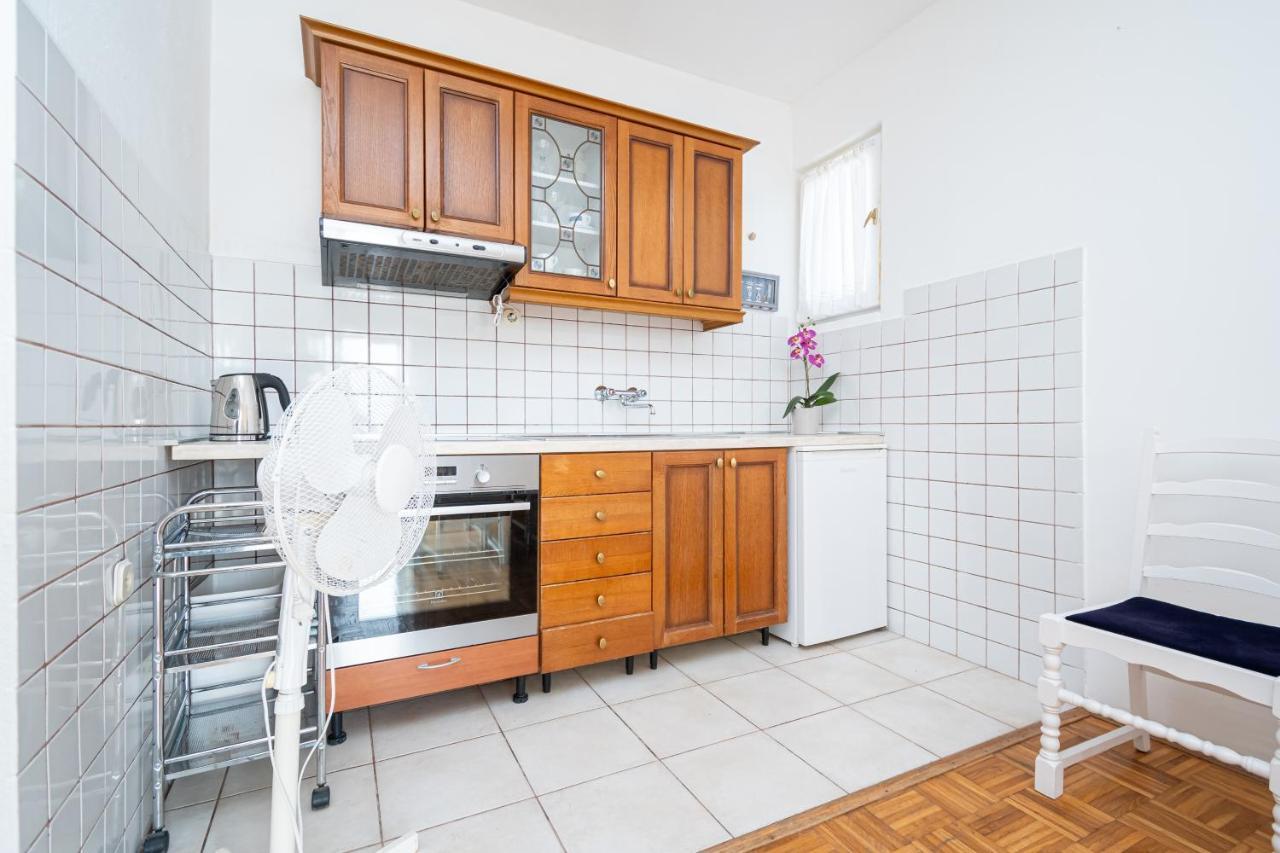 Apartments By The Sea Sukosan, Zadar - 5863 מראה חיצוני תמונה