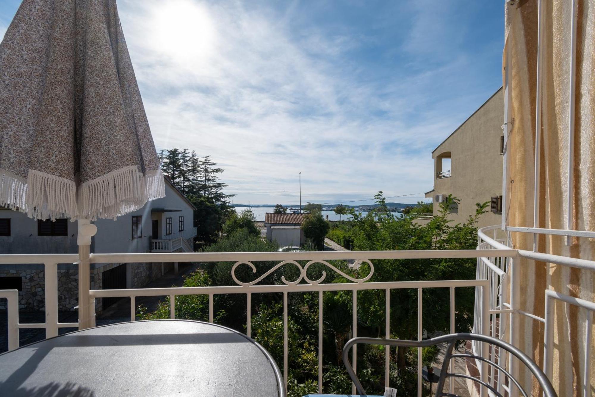 Apartments By The Sea Sukosan, Zadar - 5863 מראה חיצוני תמונה