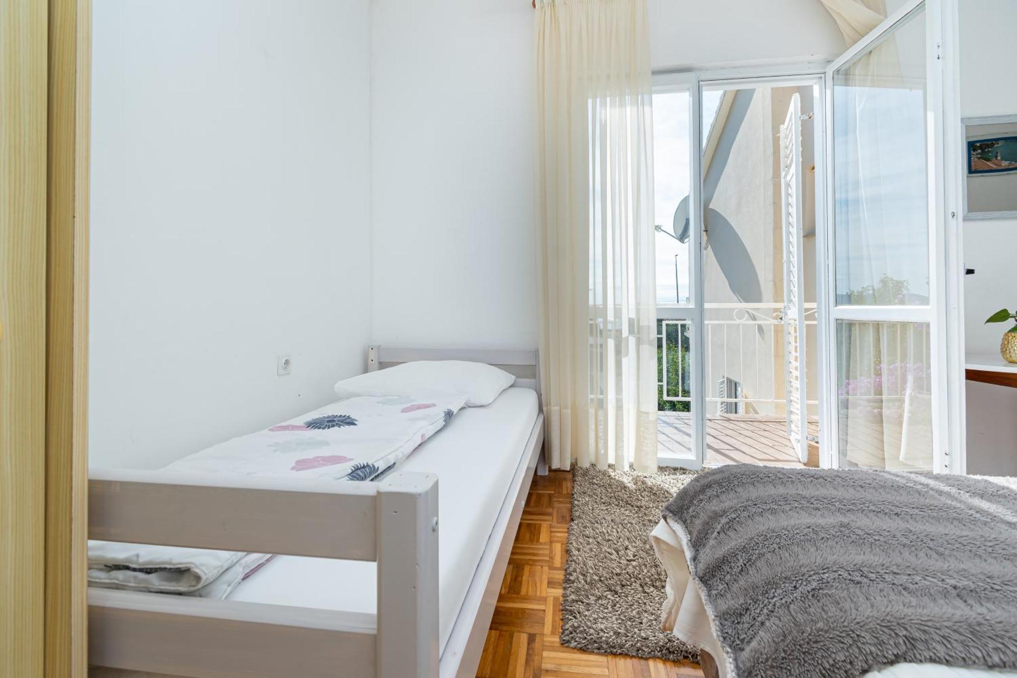 Apartments By The Sea Sukosan, Zadar - 5863 חדר תמונה